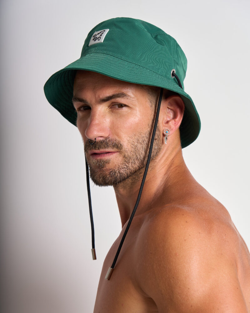 Gorro de playa verde Logo beis Wildgiraffes