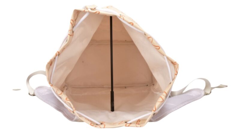 Mochila de playa Beis monograma wildgiraffes