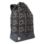 Mochila de playa negra monograma wildgiraffes